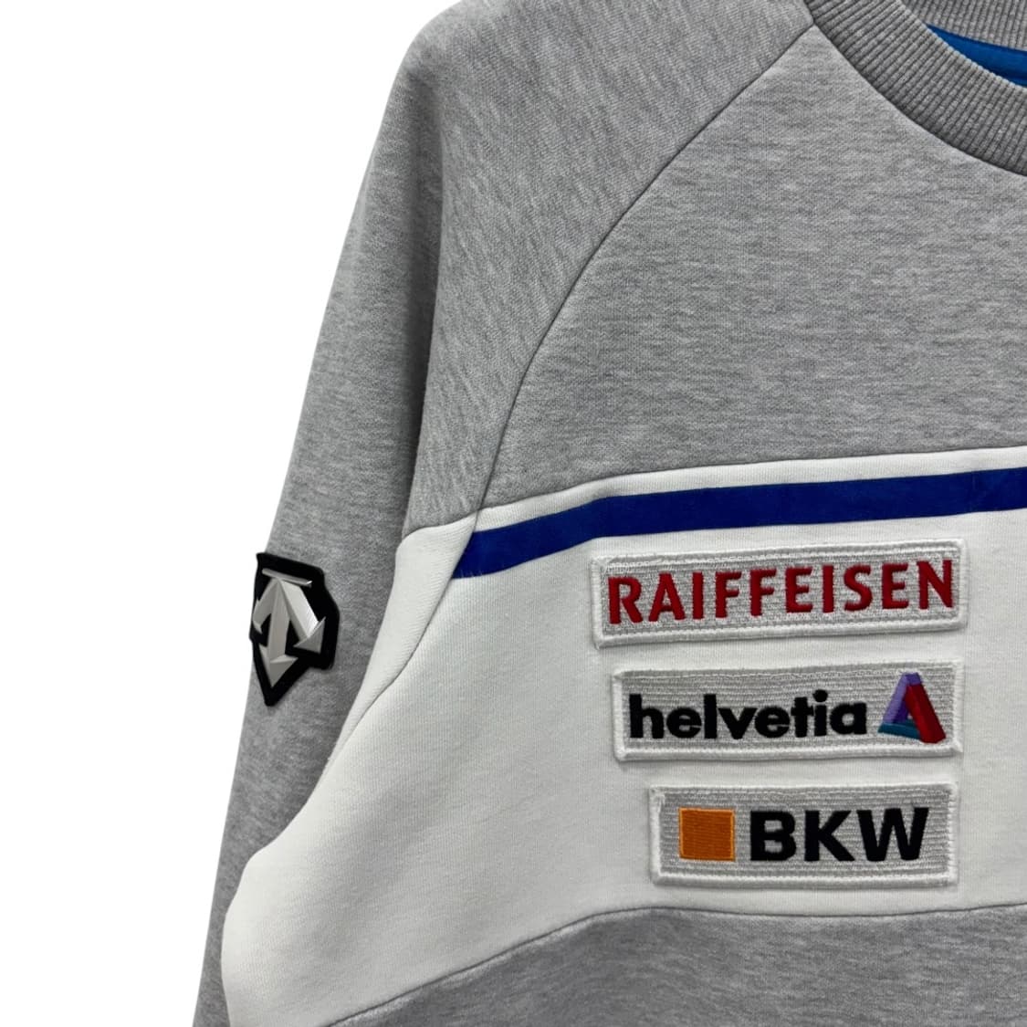 데상트 맨투맨 상품이미지4