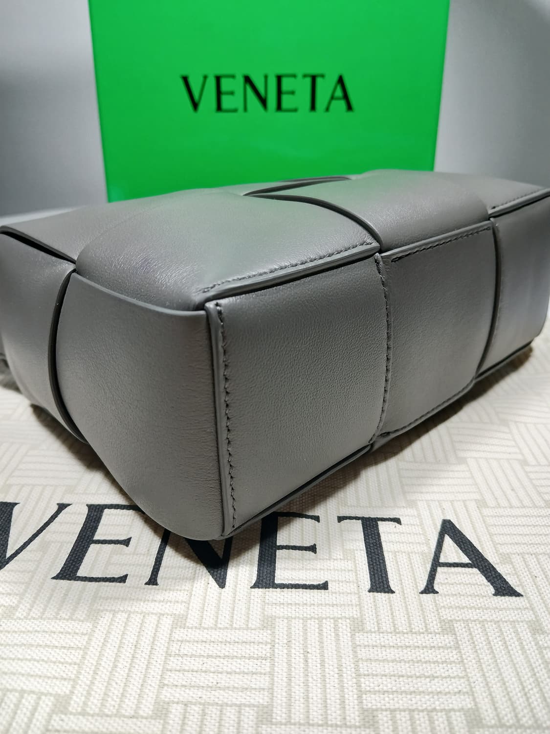 보테가베네타 아르코 카메라백 스몰 795177 상품이미지7