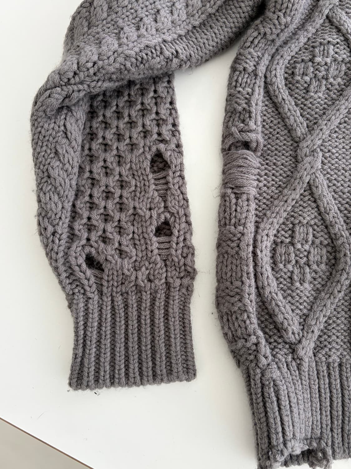 네이버후드 데미지드 스웨터 / m사이즈 상품이미지8