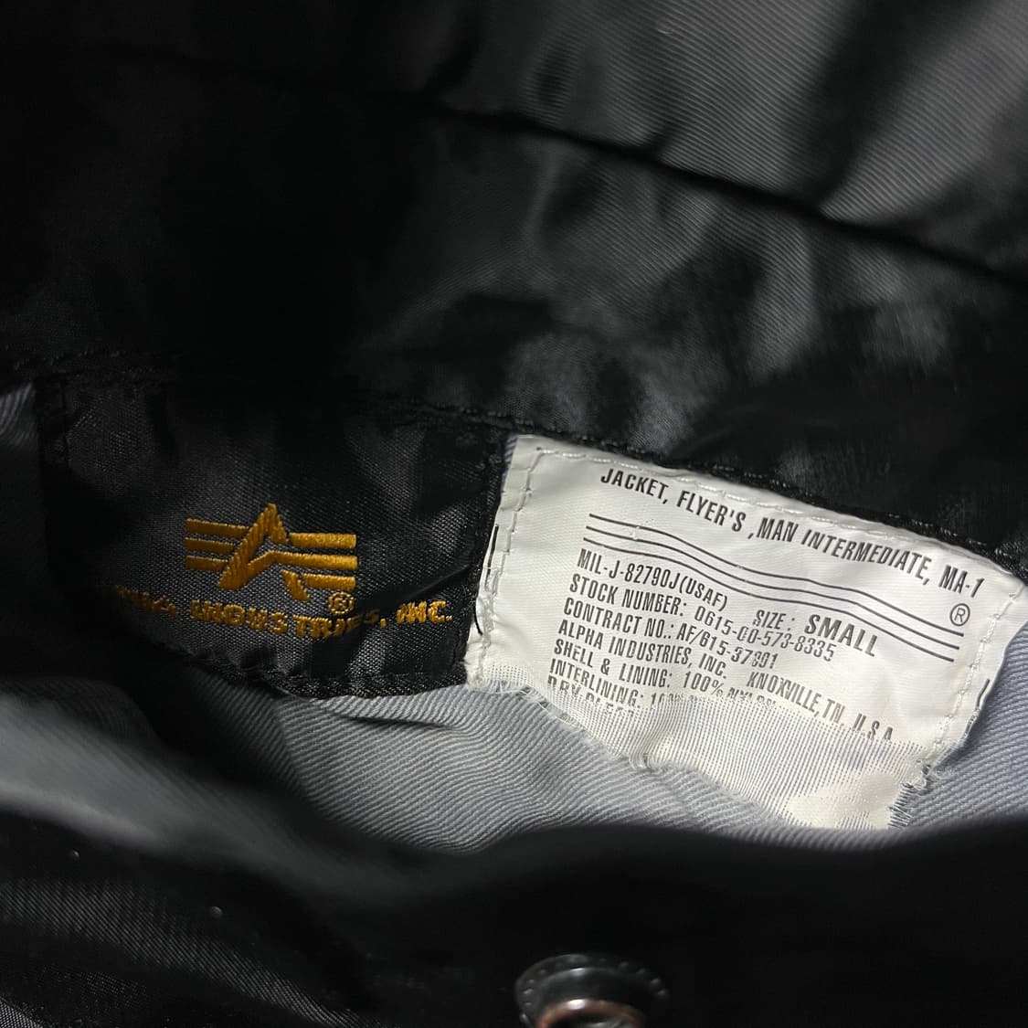 Alpha Industries MA-1 Apollo Jacket 상품이미지4