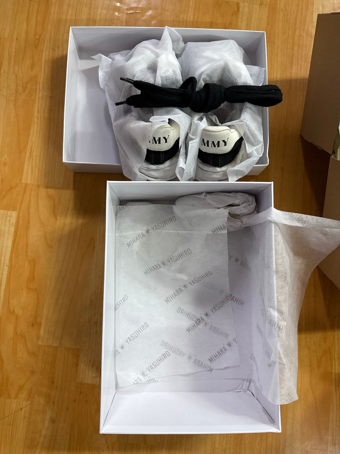 안냐세요 메종 미하라 야스히로 블레이키 41사이즈 판매합니다!(sss급) 상품이미지1