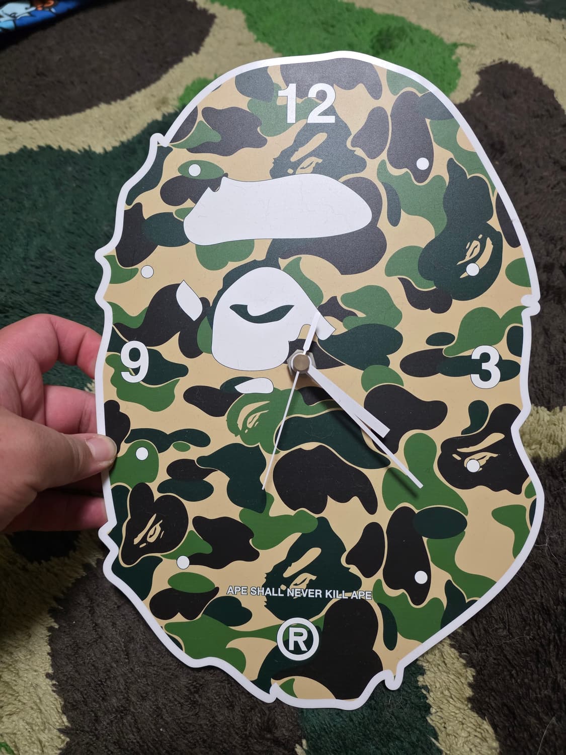 [OS] 베이프 ABC 그린카모 빅사루 벽시계 상품이미지1