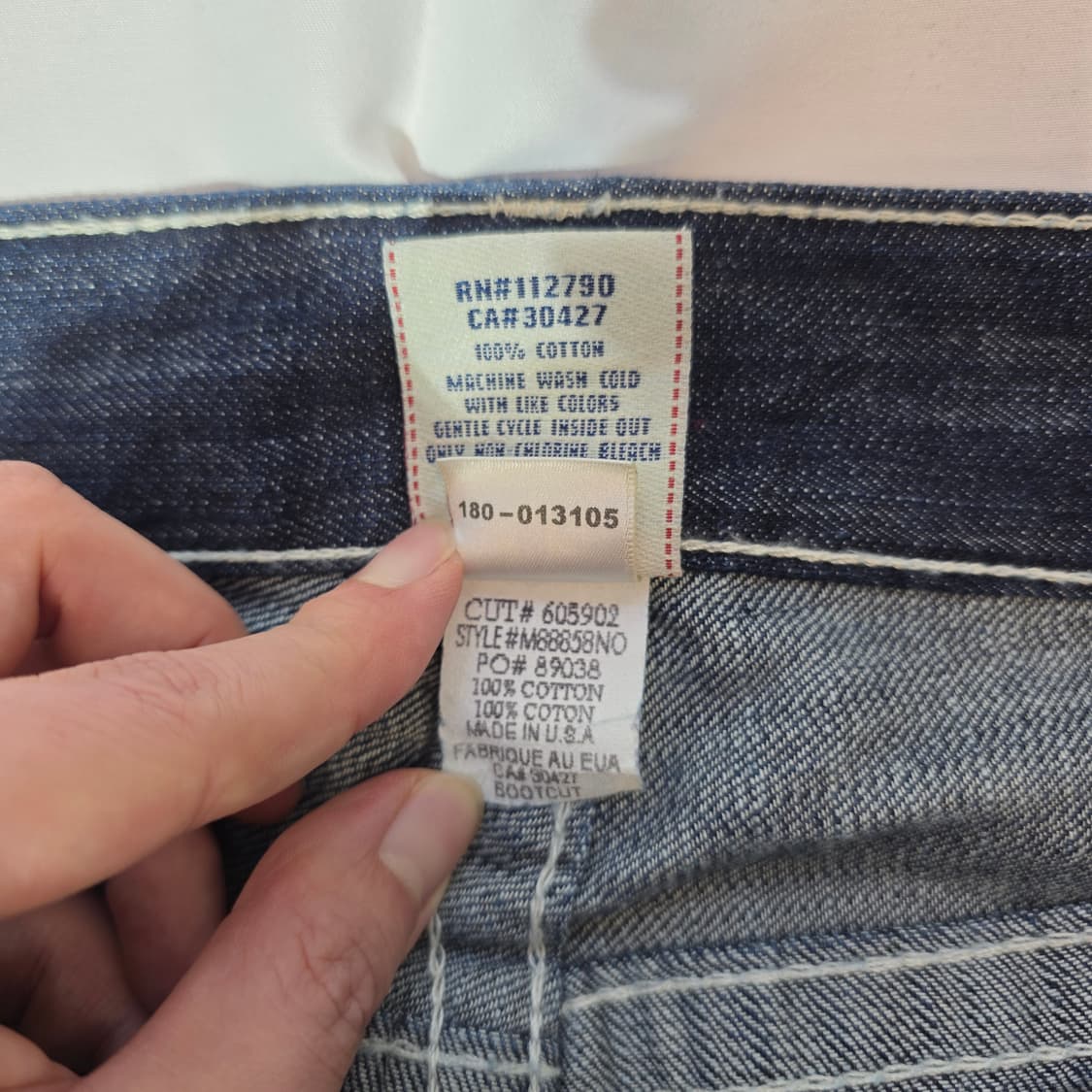 [33]트루릴리전 USA 가죽 빅로고 부츠컷 데님팬츠 상품이미지5