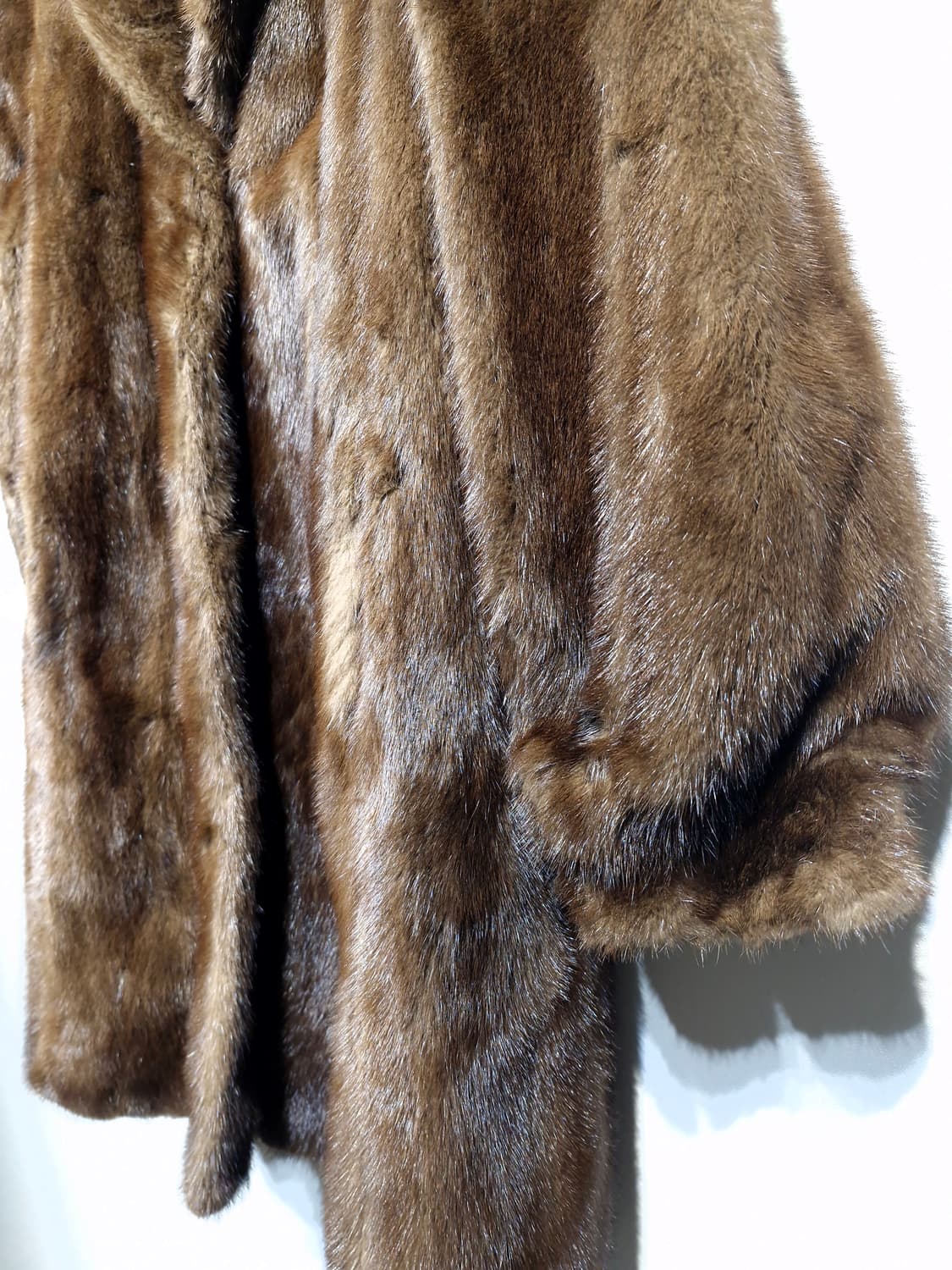 SAGA MINK 사가밍크 통핑크 퍼 코트 상품이미지4