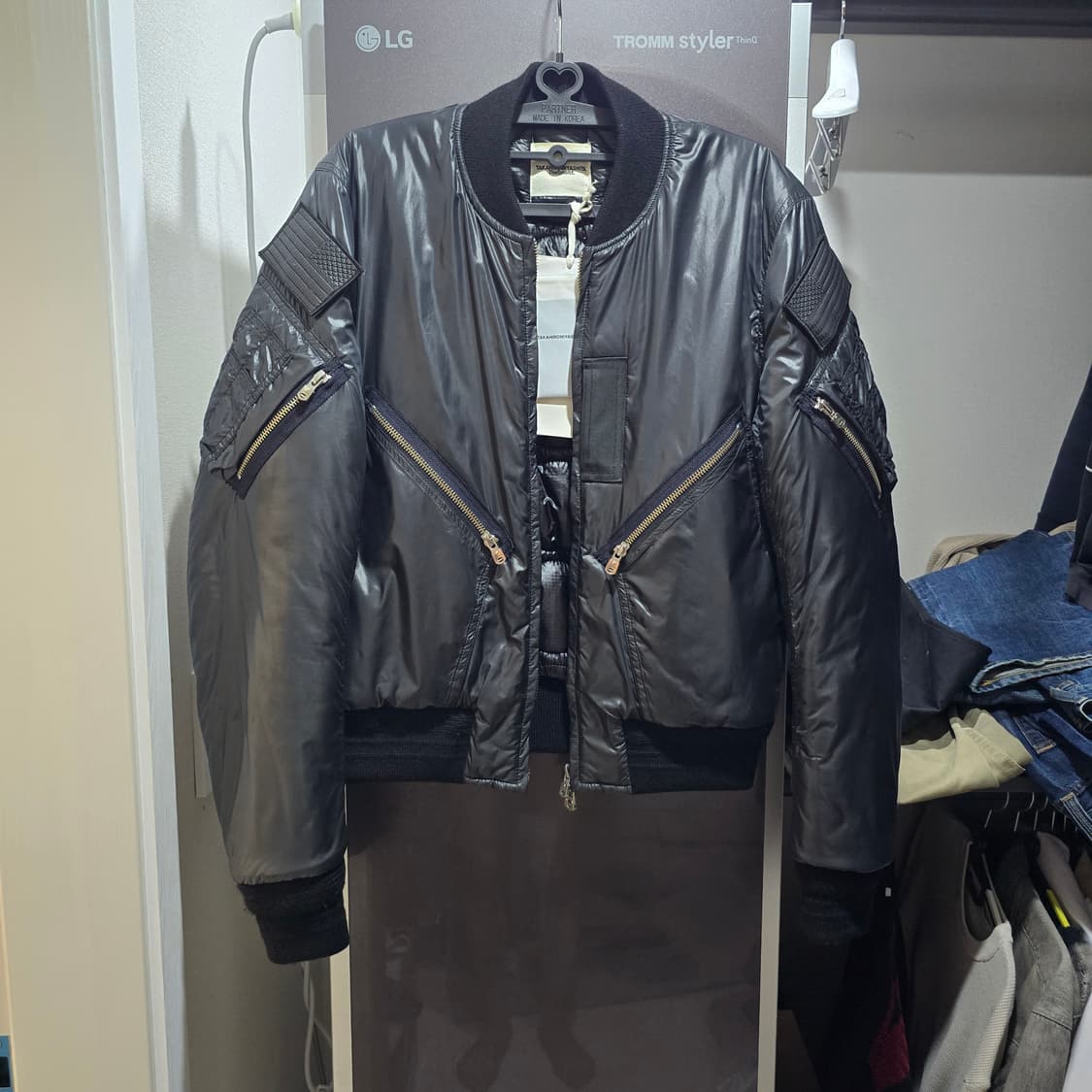 타카히로 미야시타 더 솔로이스트 성조기봄버 46 상품이미지1