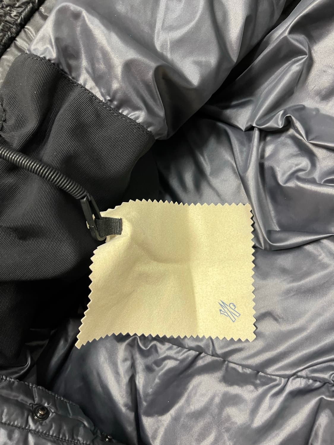 MONCLER GRENOBLE 퍼넥 다운 쇼츠 자켓 (3size) 상품이미지8