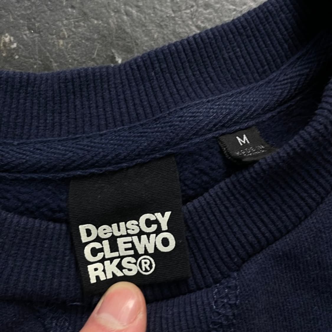 95 데우스 싸이클 웍스 맨투맨  상품이미지3