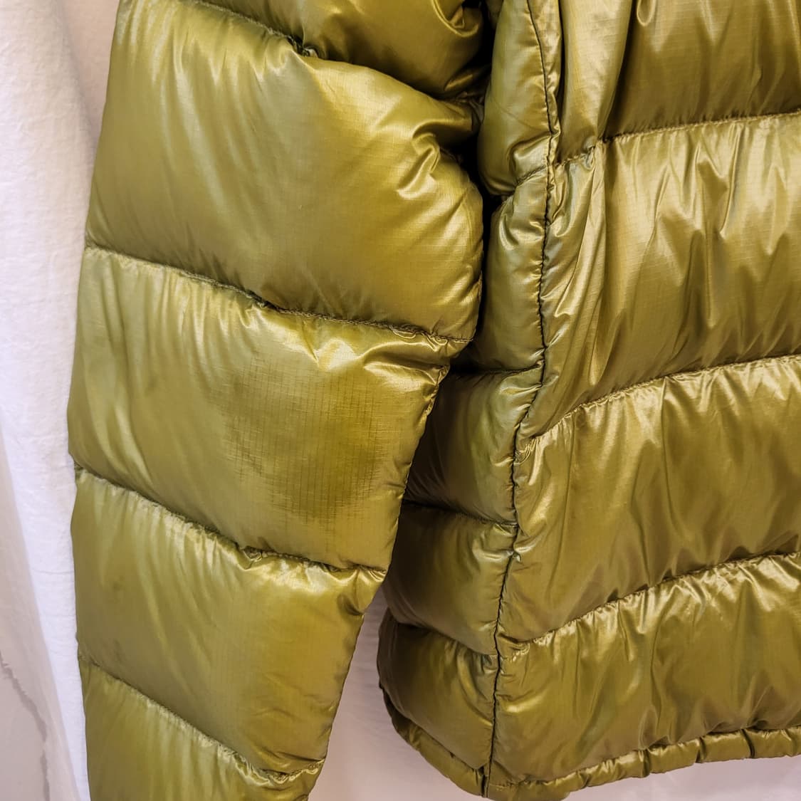 몽벨 라이트 알파인 다운파카 경량패딩 자켓 올리브 상품이미지6