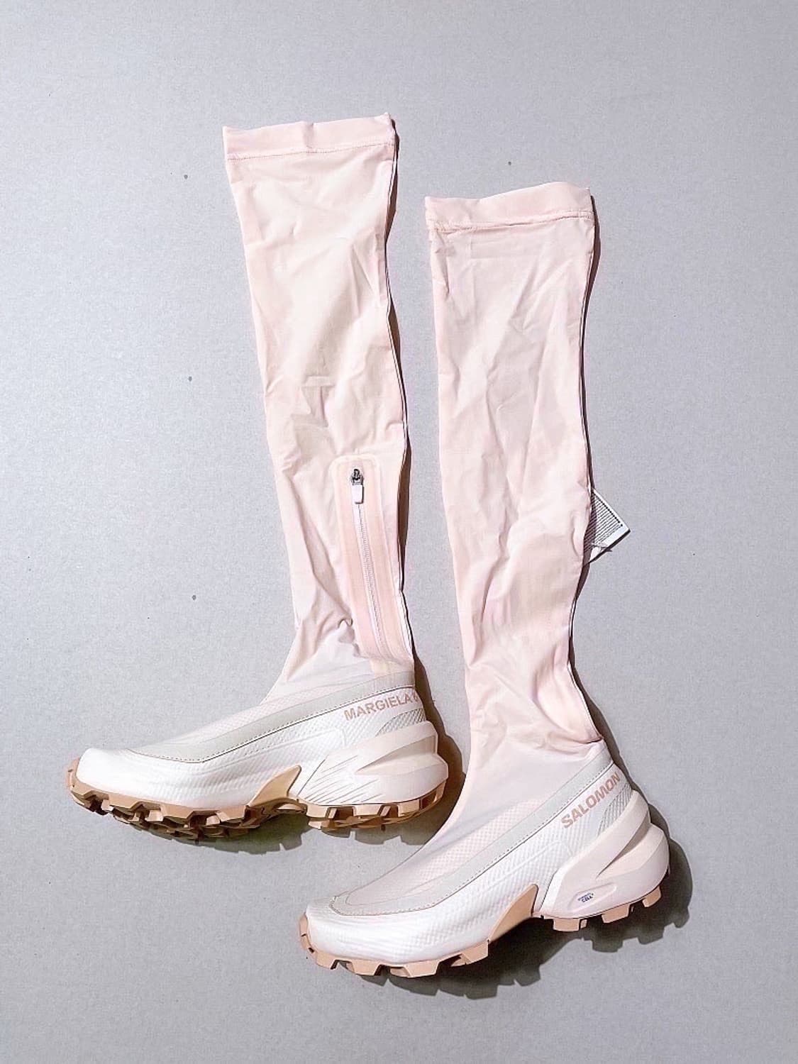 (정품/새상품) MM6 X 살로몬 여성 바닐라 크림 타이 하이 부츠 상품이미지4