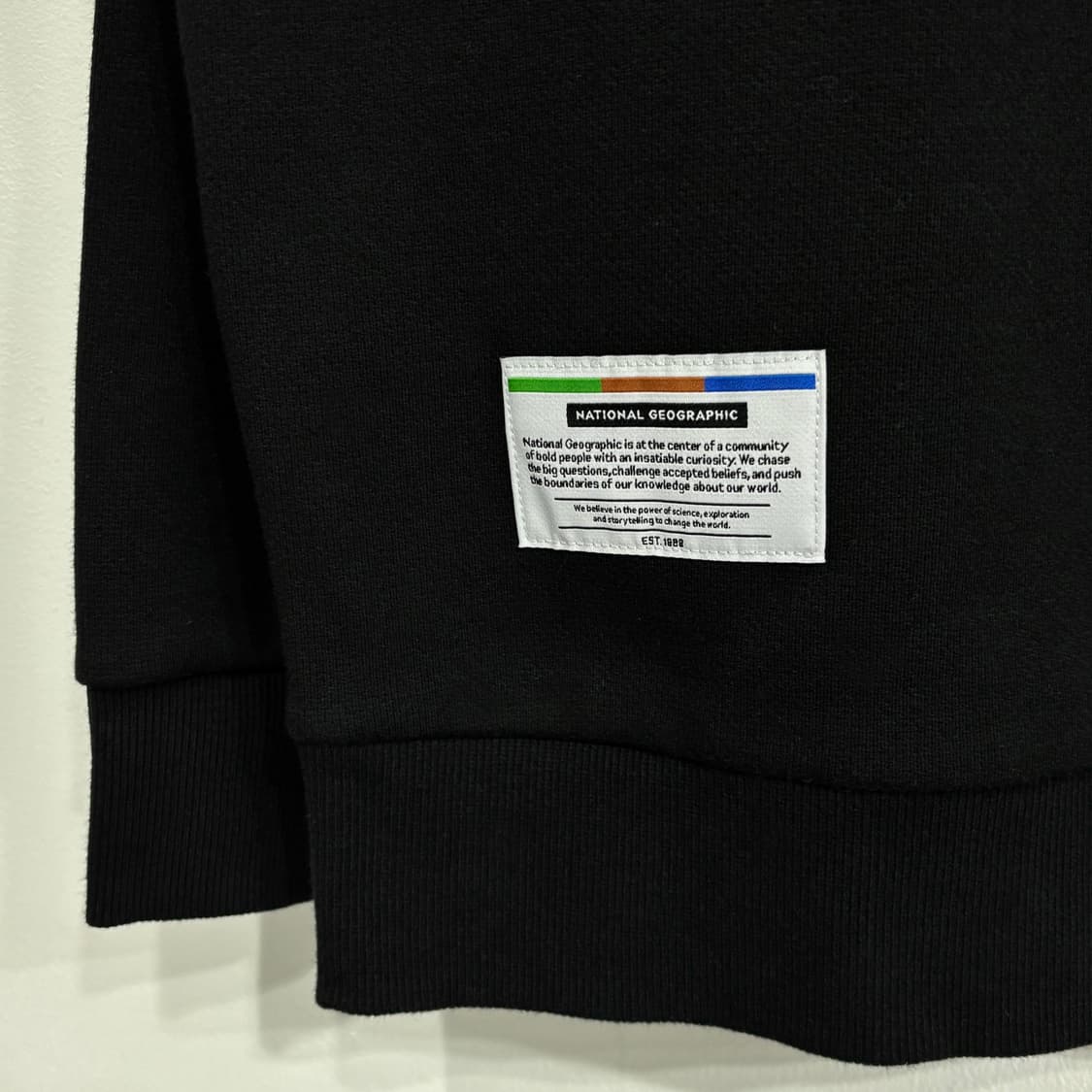 네셔널지오그래픽 맨투맨 상품이미지3