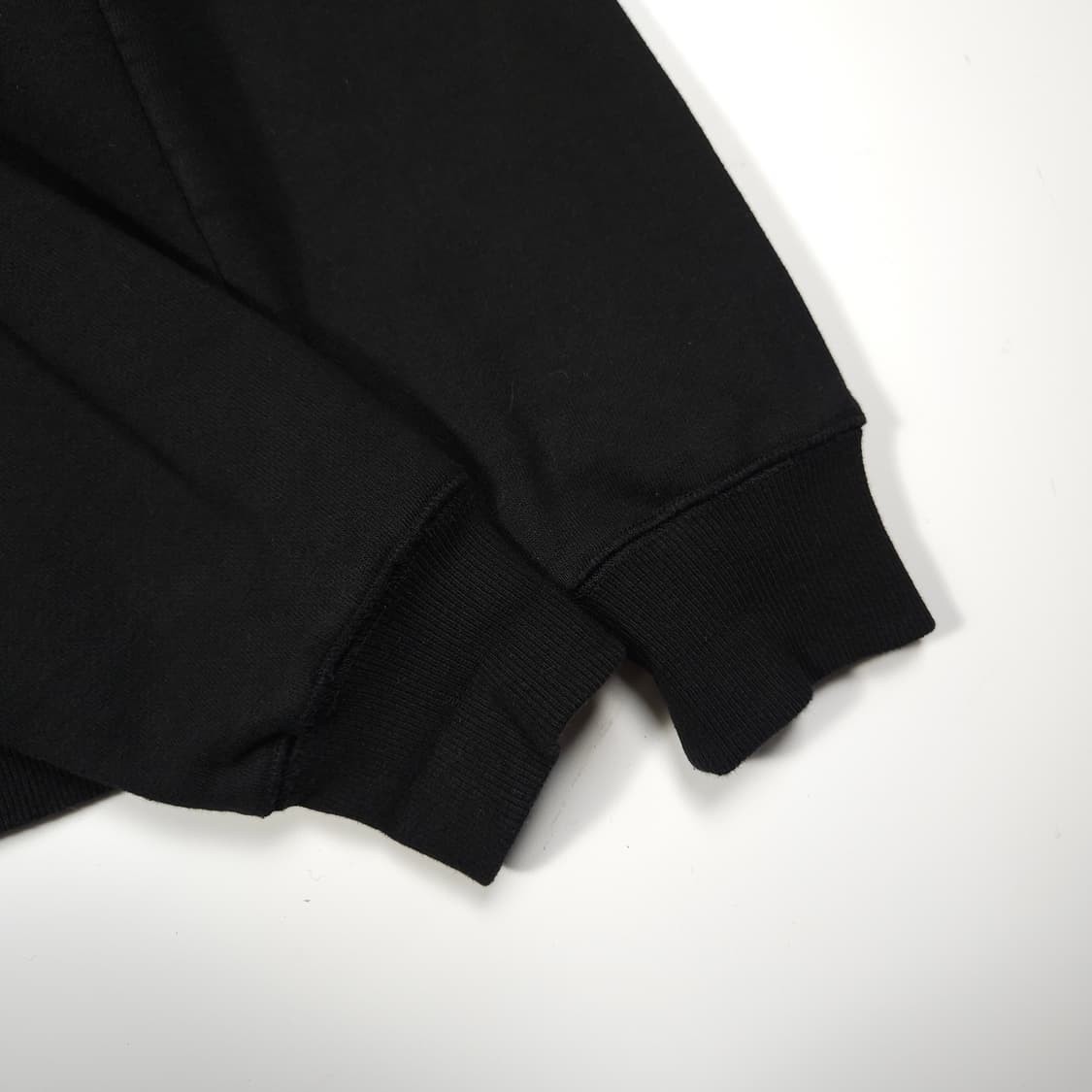 데우스 엑스마키나 서울 후드티 상품이미지6