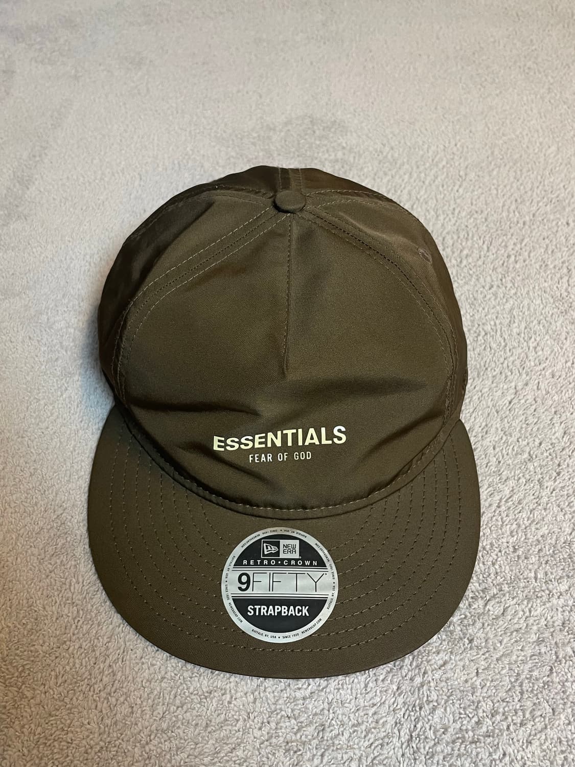Essentials X NewEra 스냅백(거의 새제품) 상품이미지1
