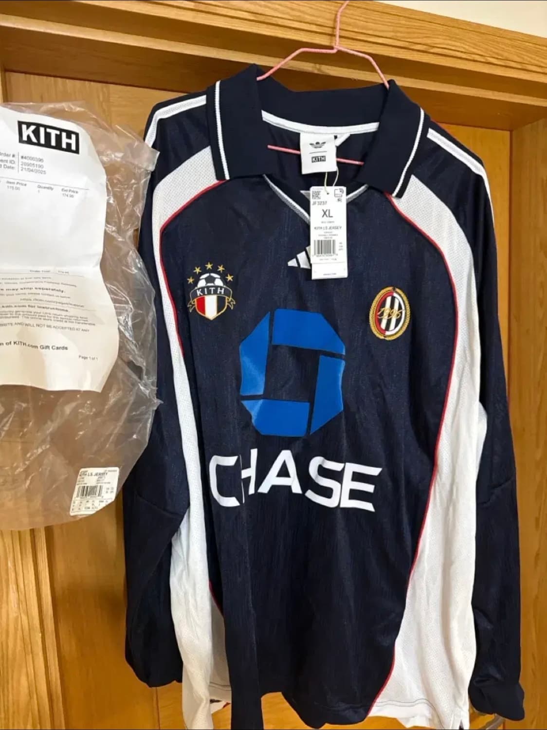 [무배, XL]KITHXADIDAS 키스 아디다스 CHASE 져지 상품이미지1