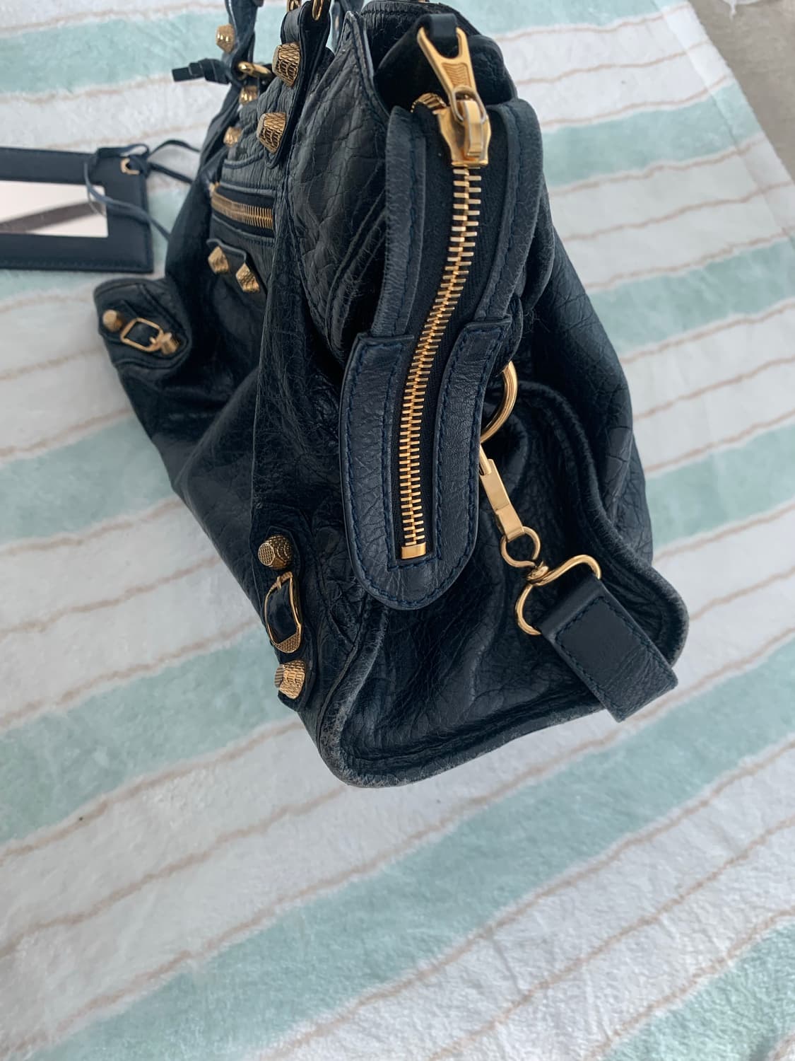 발렌시아가 미듐 다크 네이비  상품이미지4