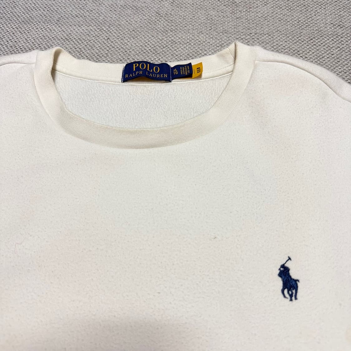 폴로 랄프로렌 화이트 기모 맨투맨 상품이미지3