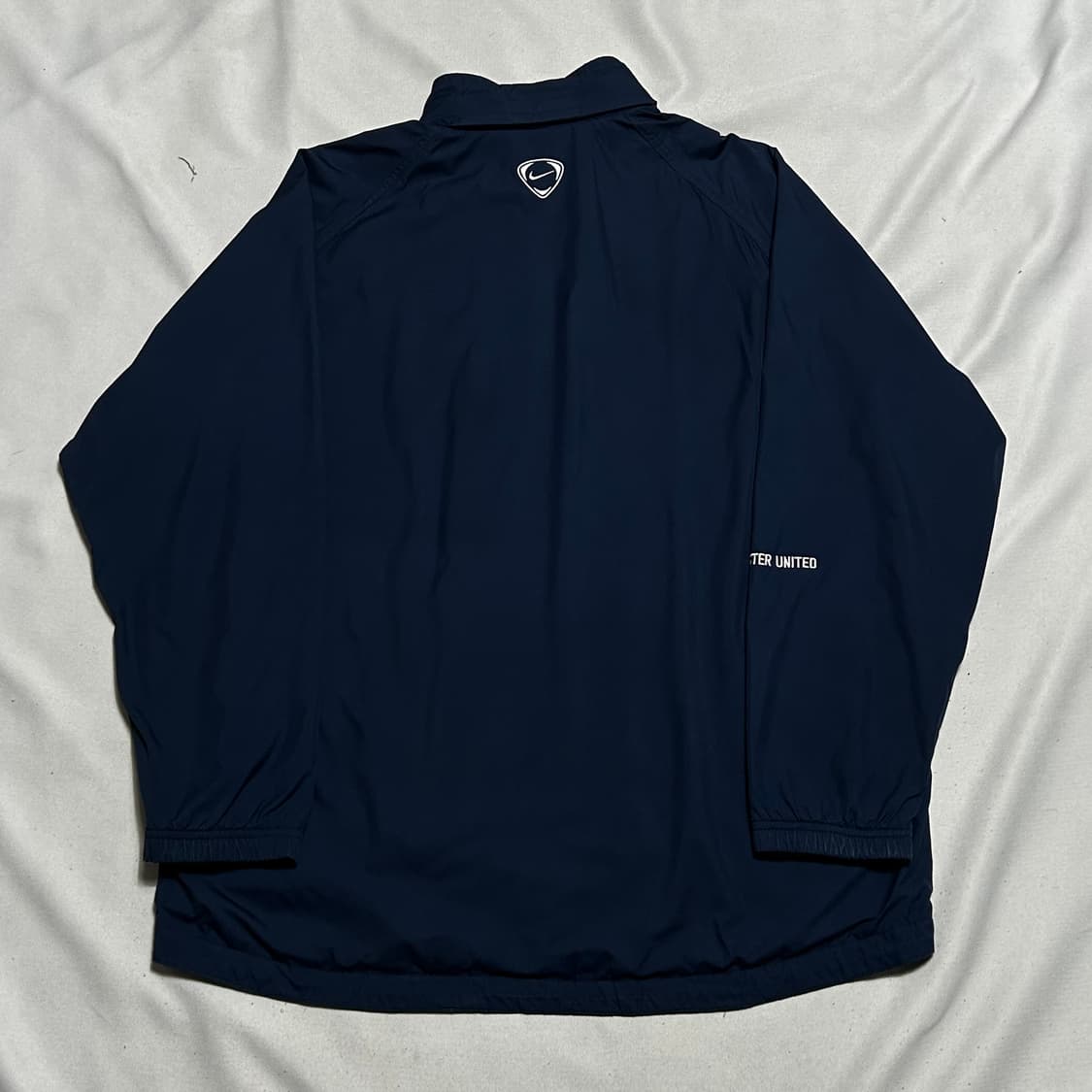 L 나이키 맨체스터유나이티드 내장후드 바람막이 상품이미지3
