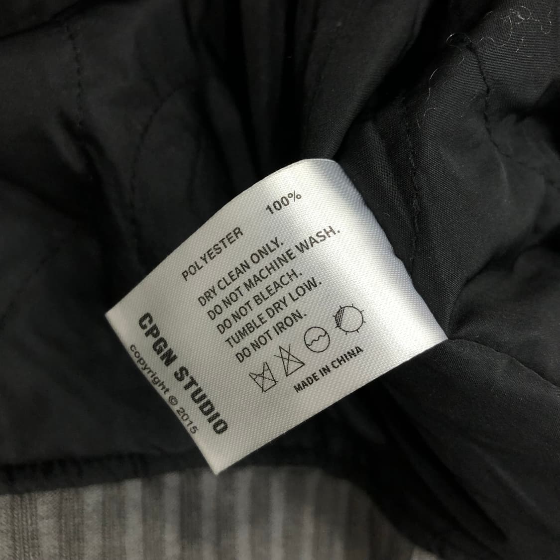 꼼파뇨 스컬 웹 수베니어 자켓 상품이미지8