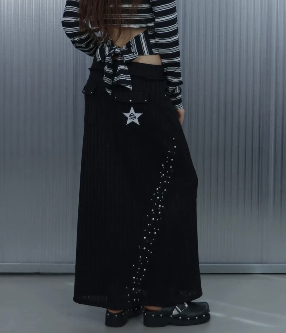 셋업이엑스이 니트 스터드 롱스커트 상품이미지1