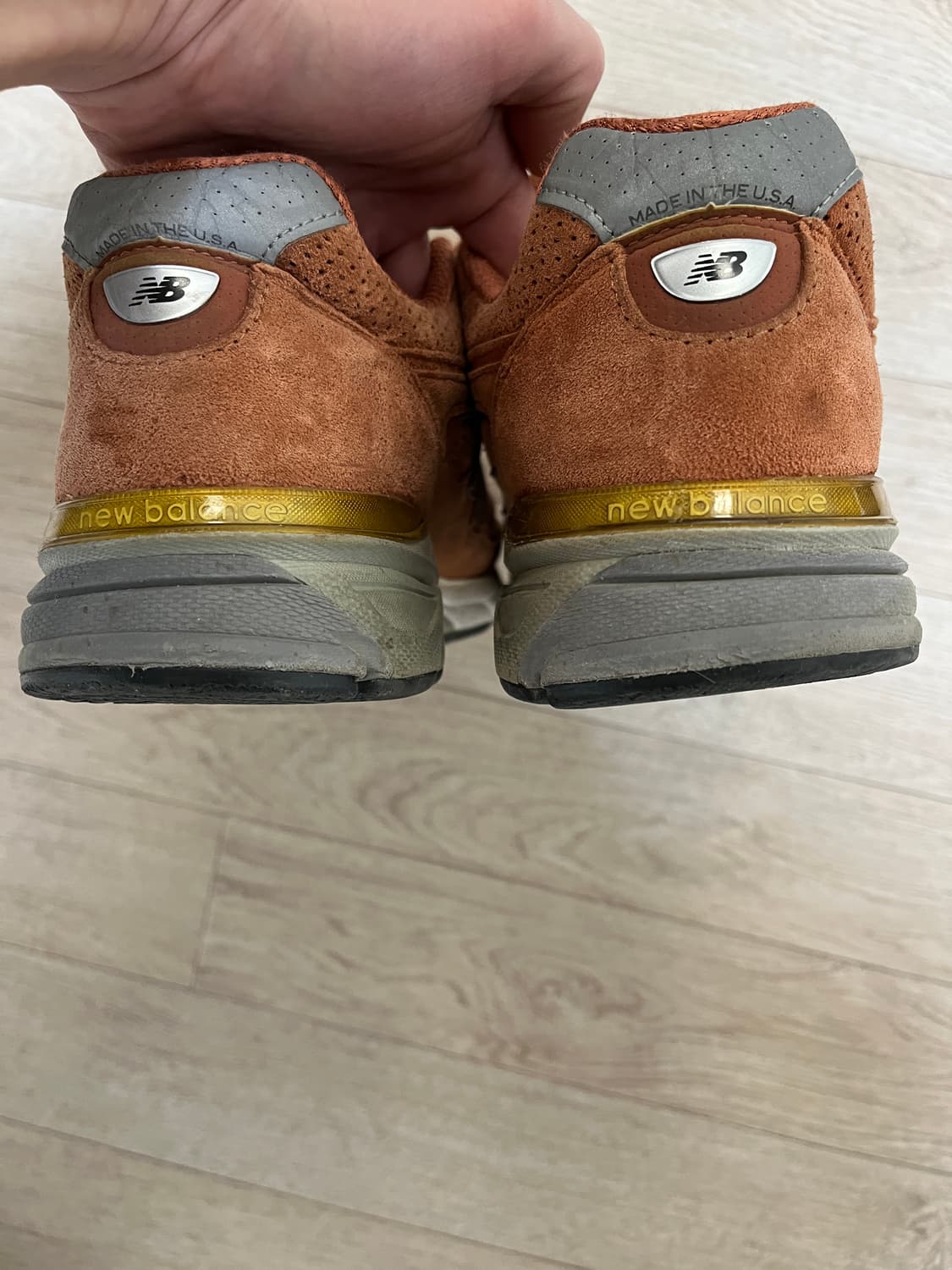 뉴발란스 990v4 270 상품이미지2