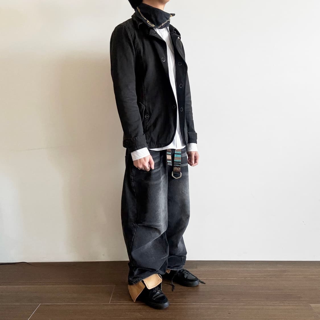 Childeric Distressed Jacket 상품이미지3