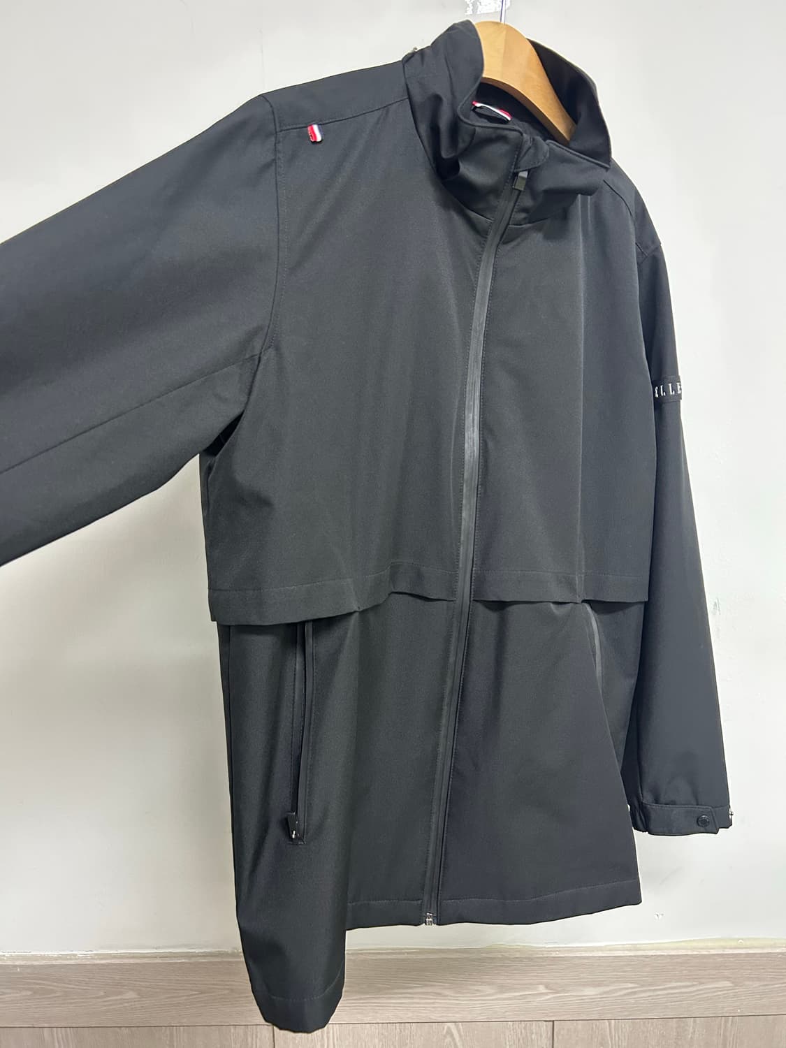 엘르스포츠 블랙 바람막이 자켓 105 상품이미지3