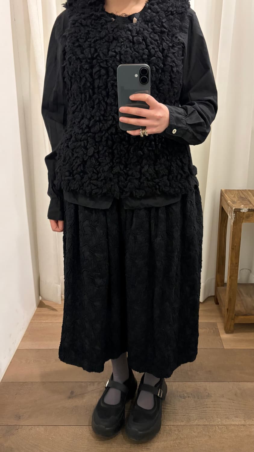 Sculpted Curly Wool Vest 상품이미지3