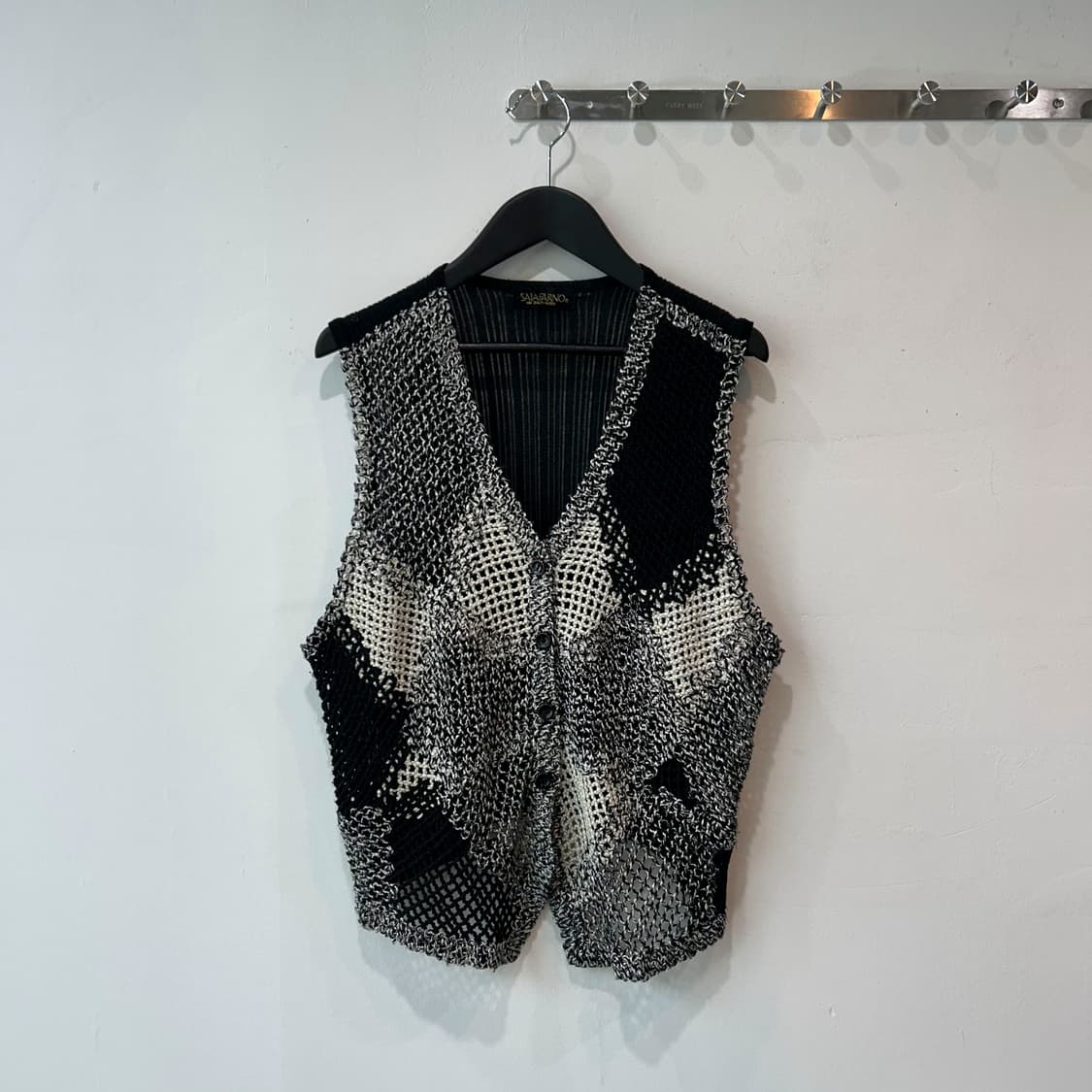 블랙그레이 패턴 크로셰 베스트 상품이미지3