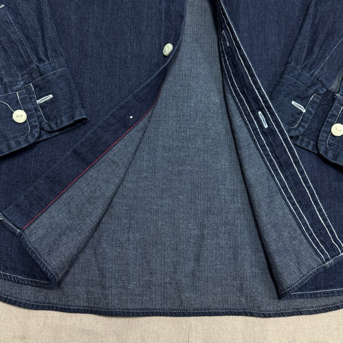 유니클로 샴브레이 생지 진청 데님셔츠 XL 상품이미지4