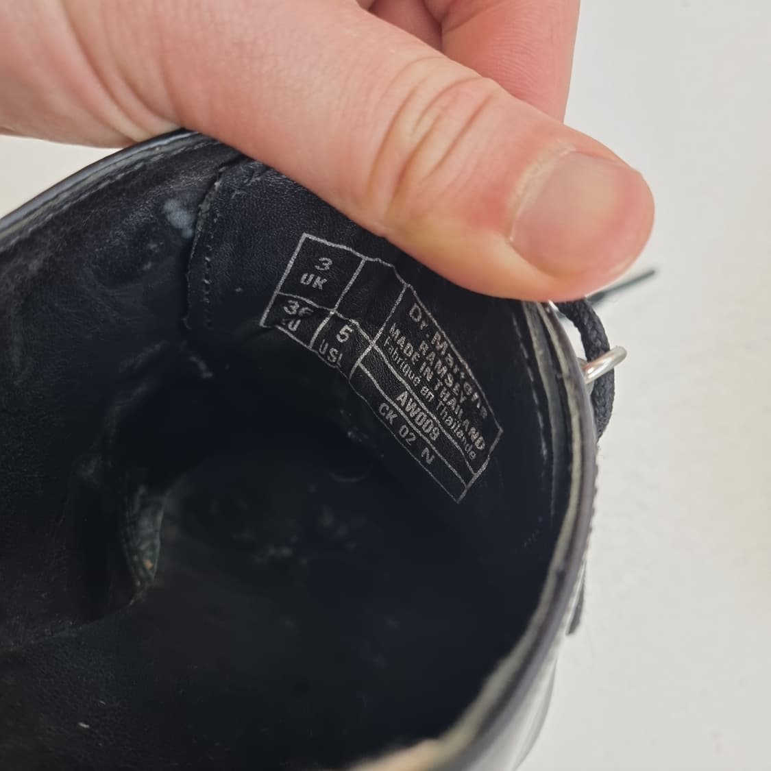 DR.MARTENS 닥터마틴 램지 클리퍼 블랙 - 220 (UK3) 상품이미지10