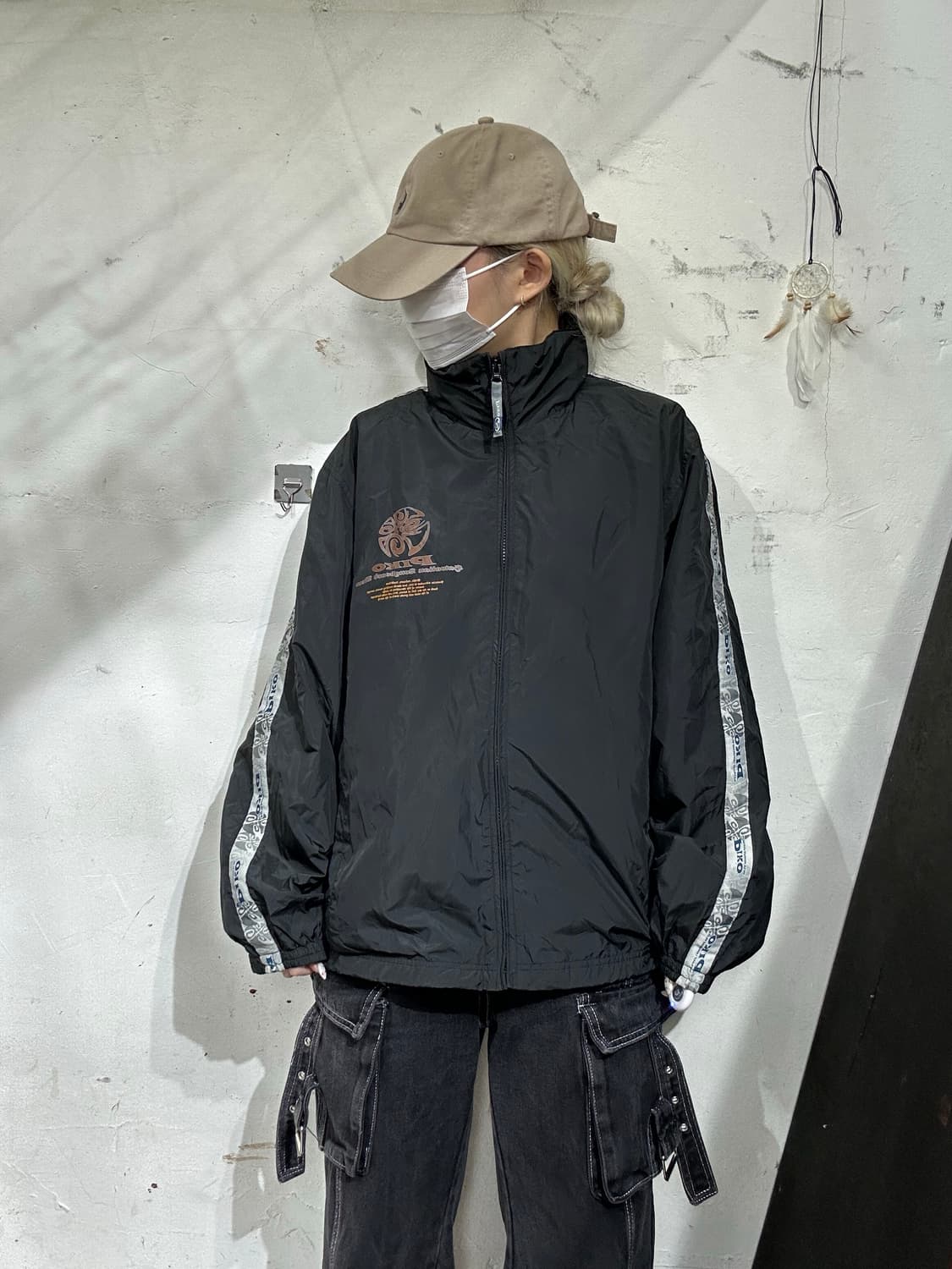 피코 차콜 올드스쿨 힙합 브랜드 빅 로고 사이드 라인 바람막이 자켓 M  상품이미지2