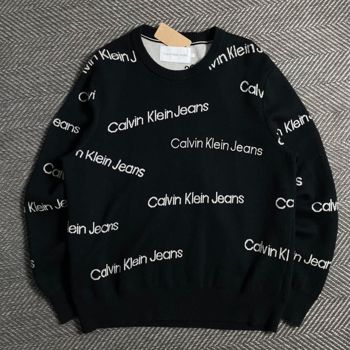 캘빈클라인 로고 플레이 라운드 울 니트 블랙o 5003 상품이미지1