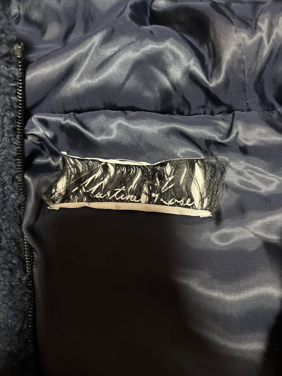 [XL] 마틴로즈 18ss 네이비 플리스 팝니다 상품이미지3