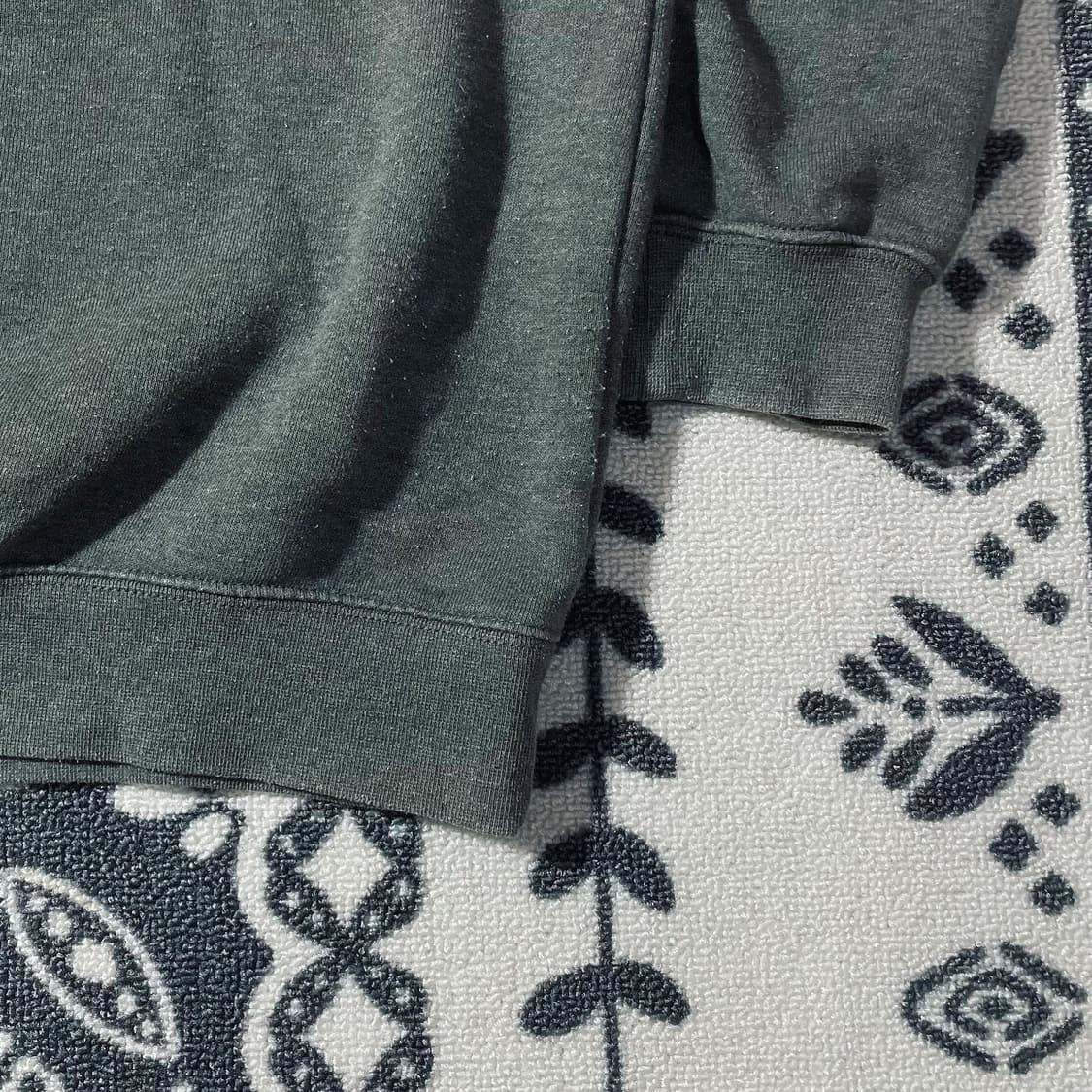 칼하트 포켓로고 맨투맨 상품이미지3