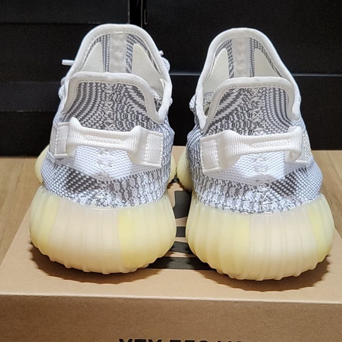 아디다스 285 이지부스트 스태틱 350 상품이미지5