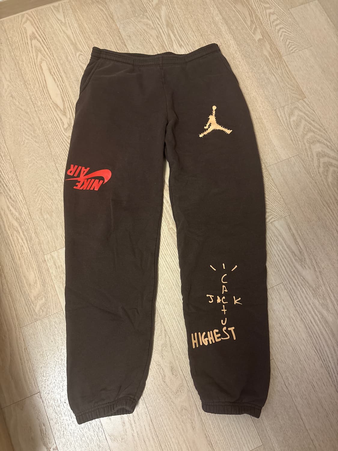 Travis scott cactus jack 팬츠 상품이미지1