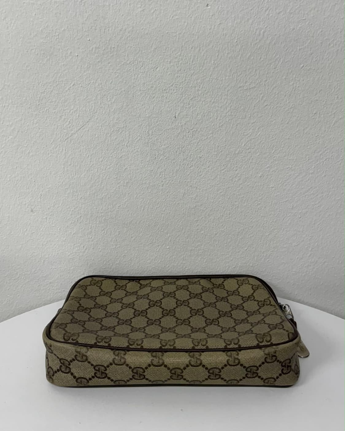 구찌 아카이브 GG 모노그램 파우치 미니 클러치백 상품이미지5