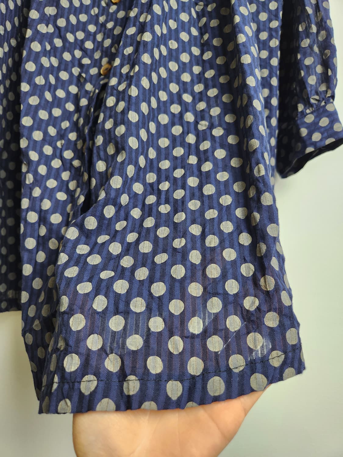 도트 핀턱 롱 블라우스 상품이미지6