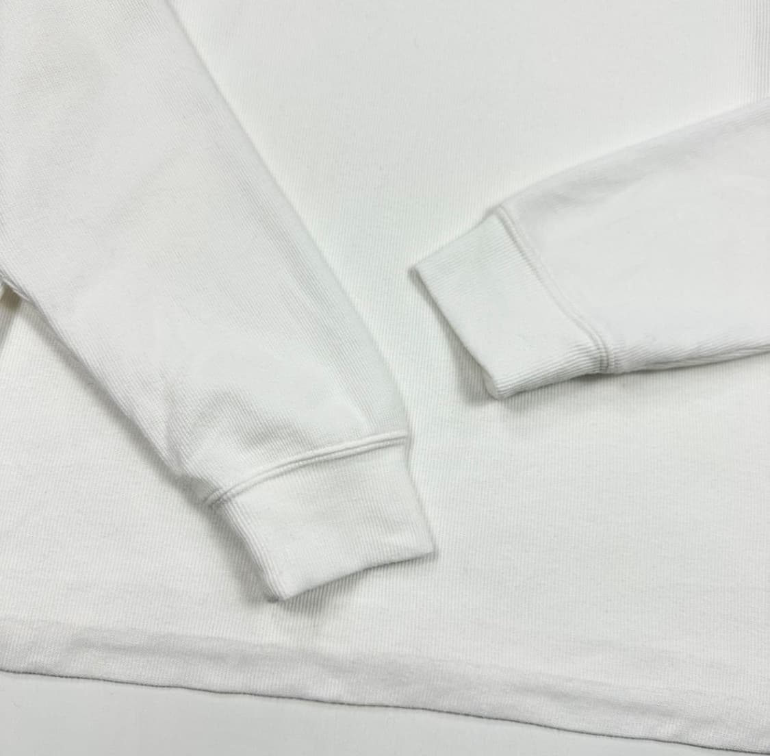 폴로 반집업 니트입니다! 상품이미지4