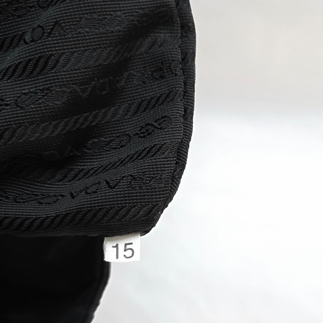 [정품 PRADA] 프라다 포코노 나일론 토트백 상품이미지8