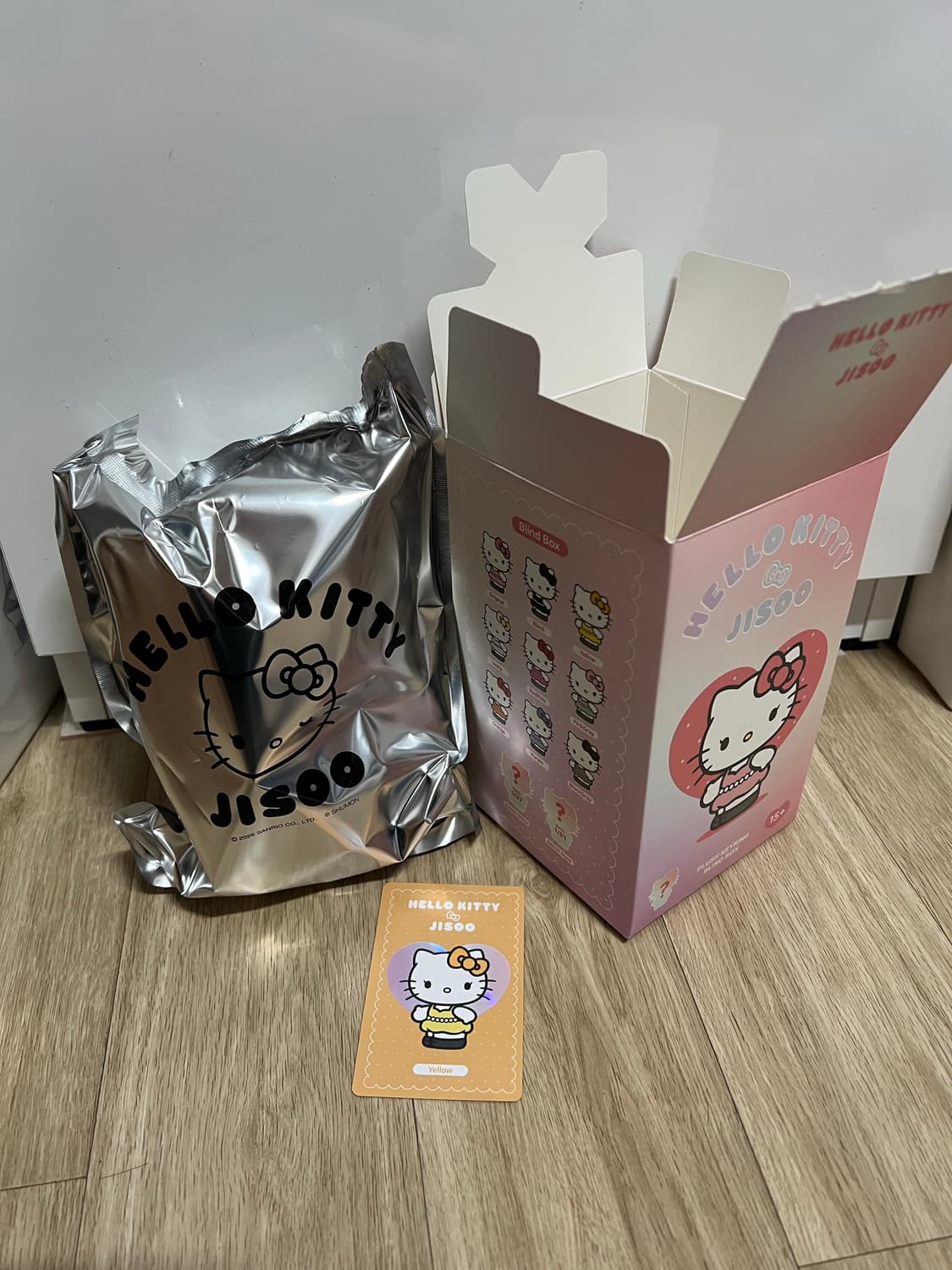 [헬로키티x지수]콜라보 키링 노랑 상품이미지3