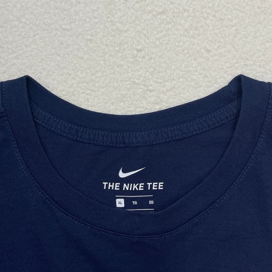 NIKE 백 그래픽 반팔티 네이비 XL 상품이미지3