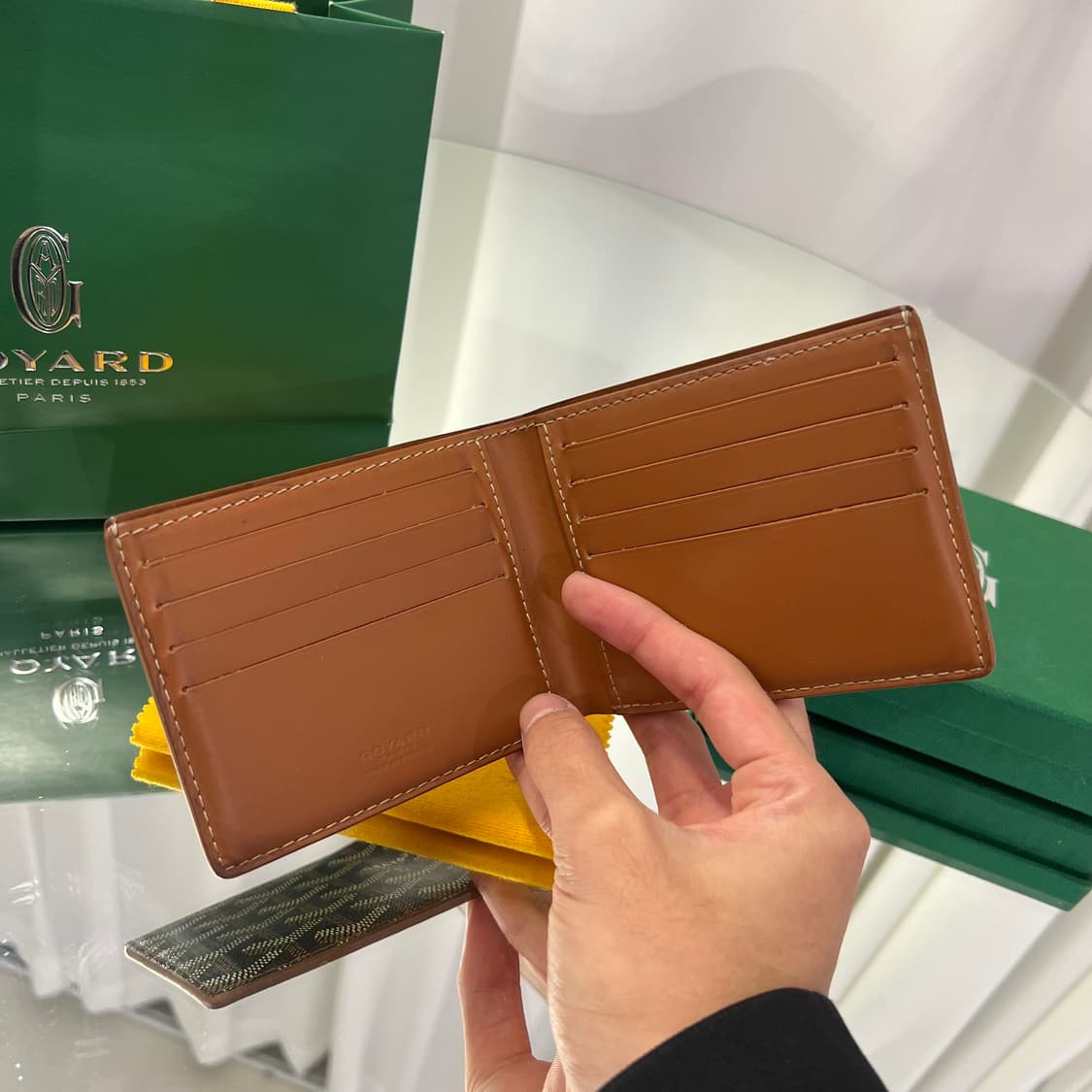 고야드 빅투와르 반지갑 블랙 탄 상품이미지6