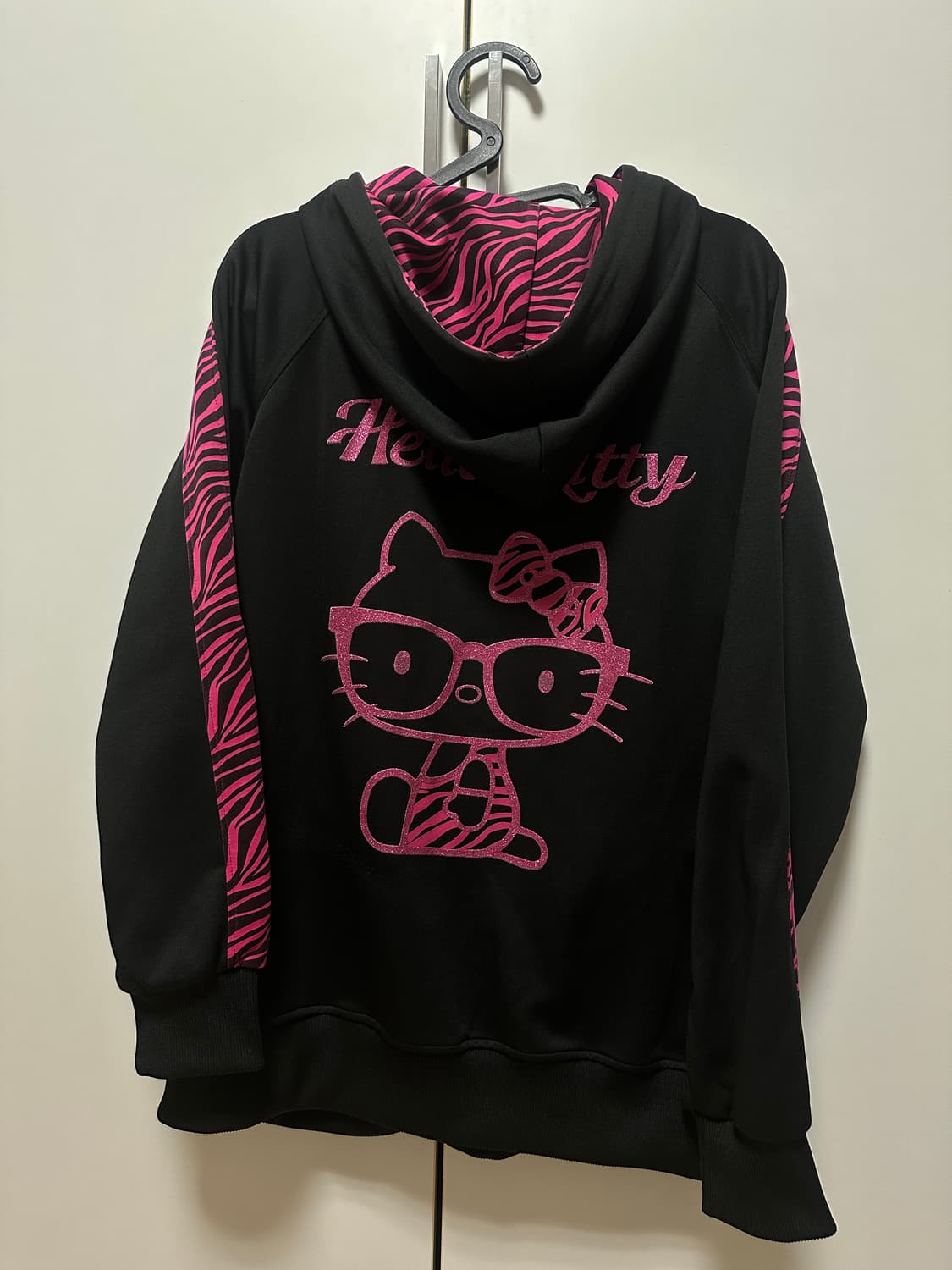 일본 빈티지 헬로키티 갸루 후드집업 상품이미지2