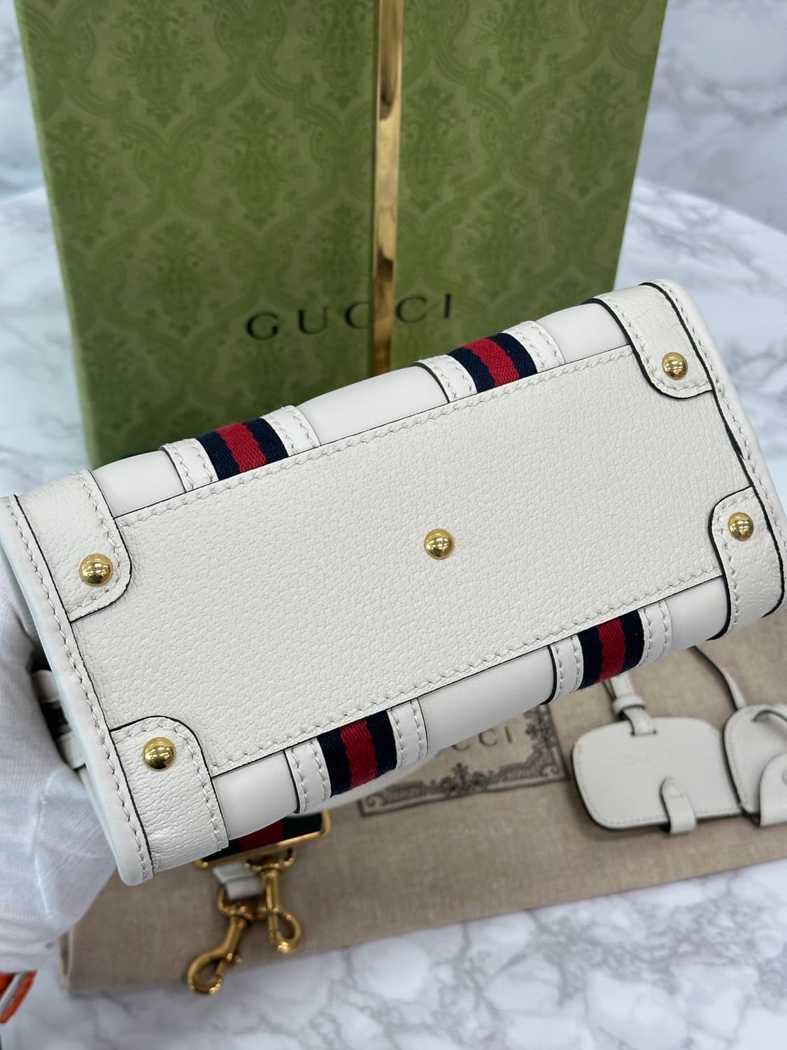 [새상품급/풀구성] 구찌 바울레토 탑핸들 미니백 화이트  상품이미지7