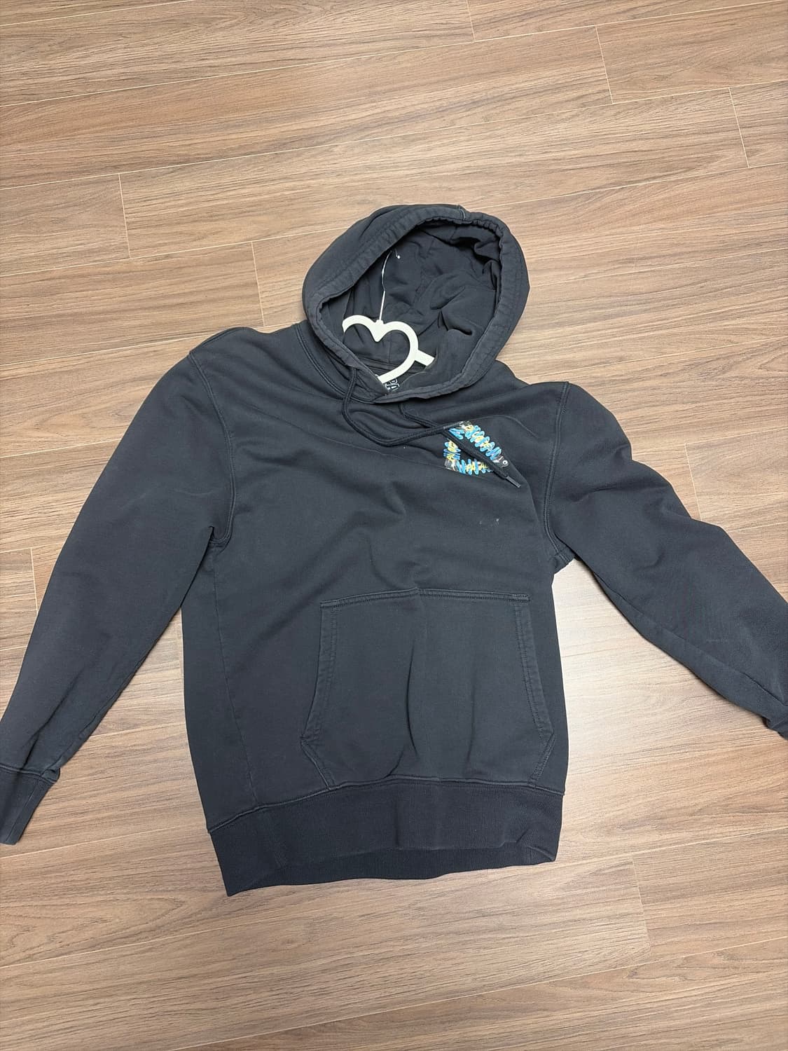 팔라스 후드티 상품이미지1