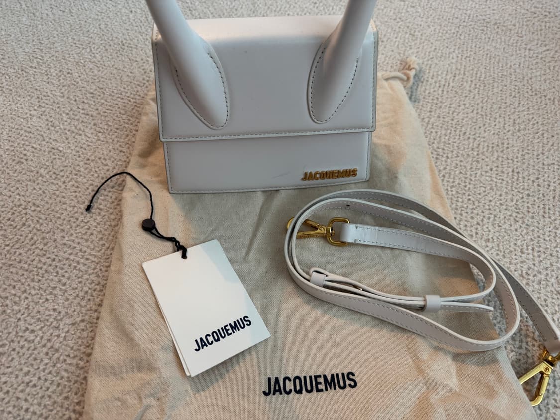 자크뮈스 르 치키토 모옌 화이트 상품이미지2