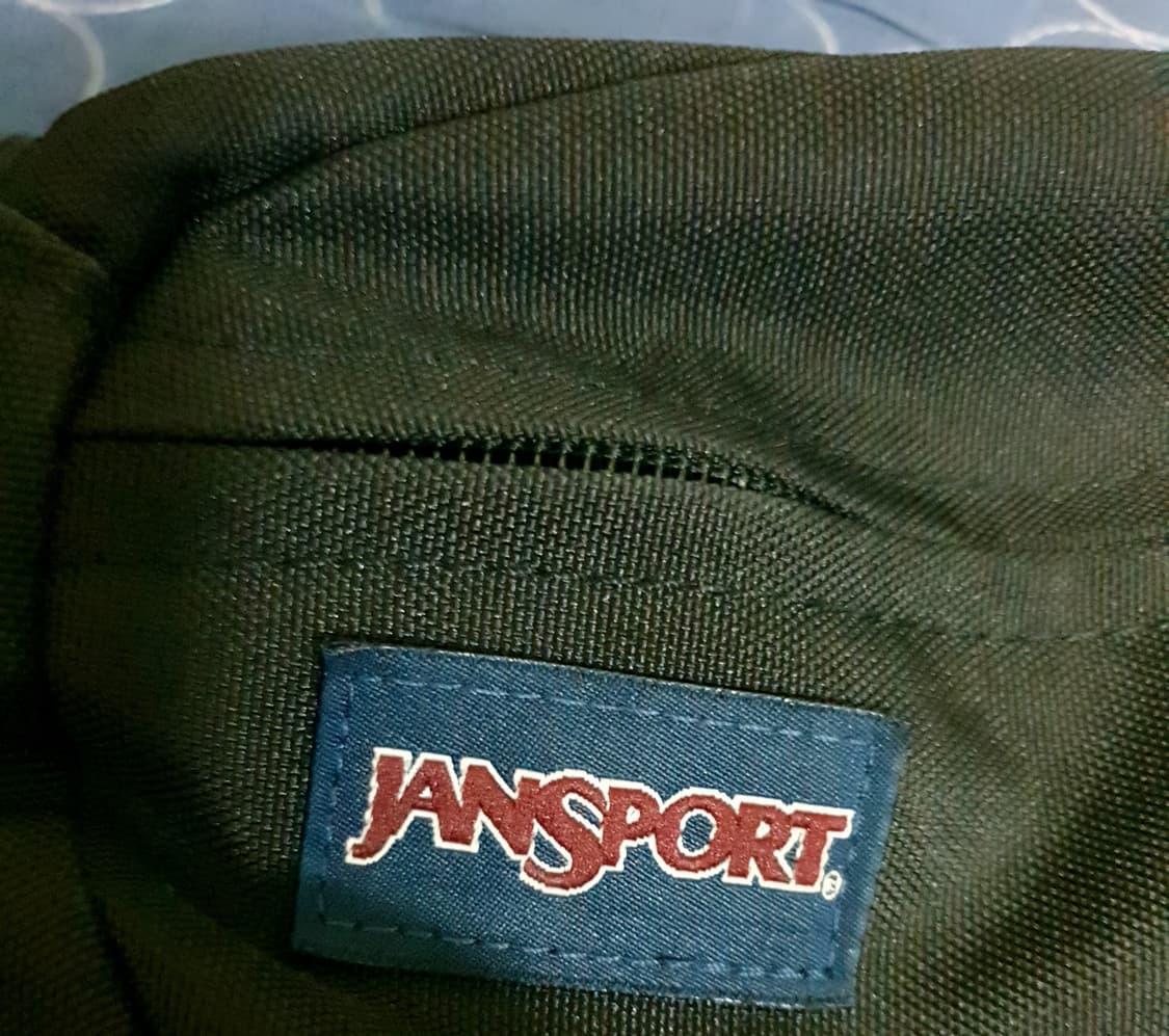 잔스포츠 힙색 슬링백 블랙 상품이미지2