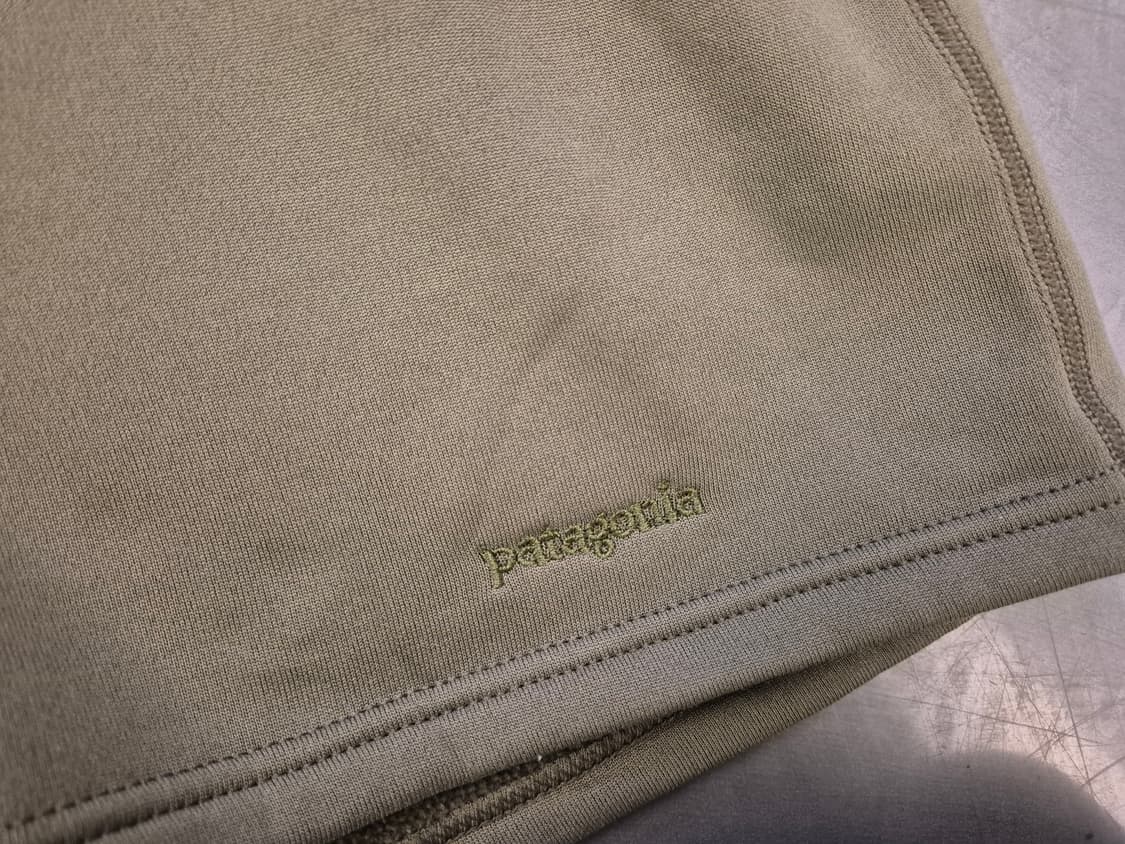 파타고니아 폴라텍 하프 짚업 상품이미지3