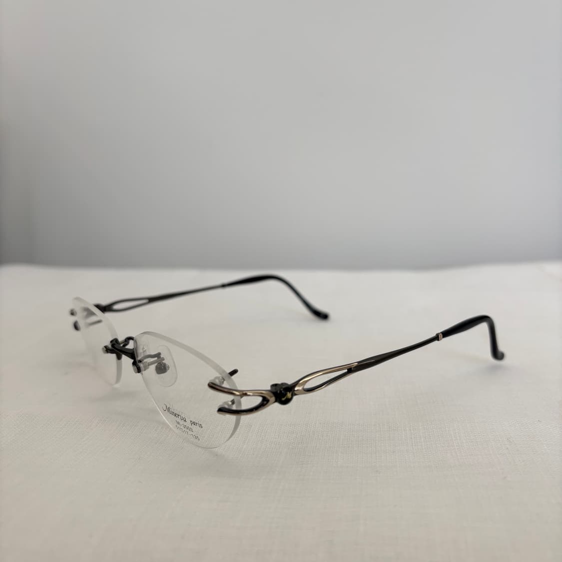 MINERVA Paris 오벌 무테 빈티지안경 상품이미지2