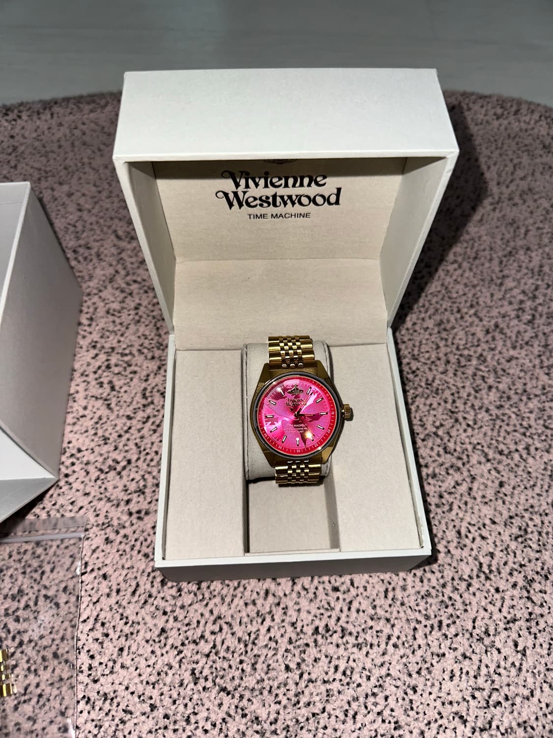 비비안웨스트우드 시계 상품이미지2